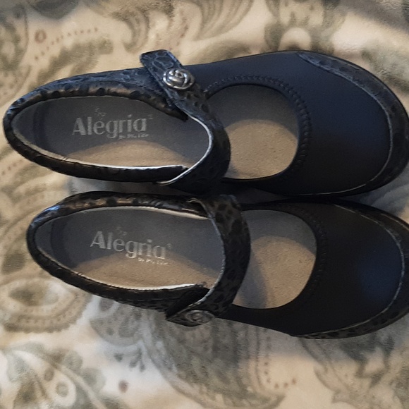 Alegria - Picture 4 of 6